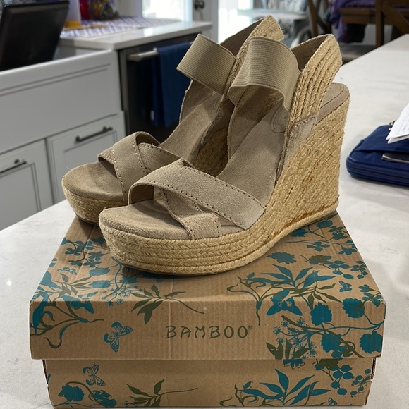 Ladies shoes - Picture 2 of 6